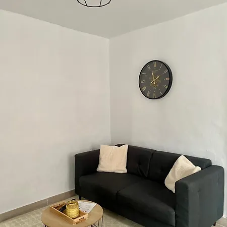 Maison Agreable A *