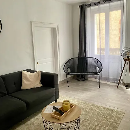 بيت للعطل Maison Agreable A