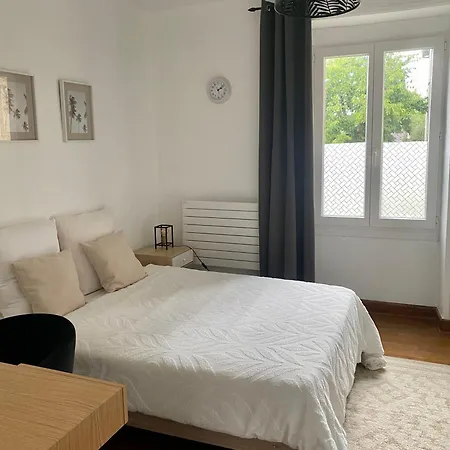 بيت للعطل Maison Agreable A *